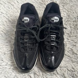 Womans Nike Air Max 95